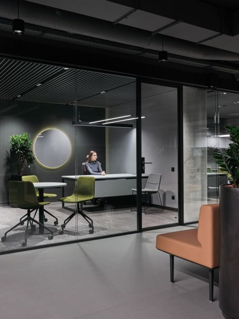 Interior Design Office Space, Office Open Plan, Architects Office, Architecture Magazines, Office Snapshots, Office Outfit, Private Office, Cabin Design, Design Office