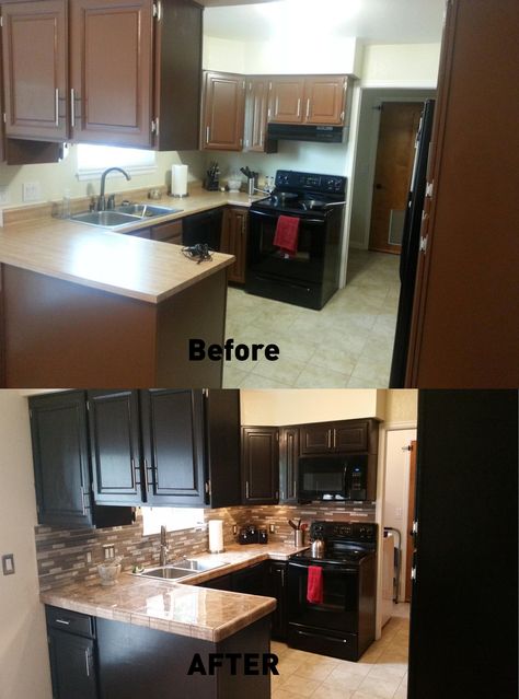 Staining Mobile Home Cabinets, Mobile Home Cabinets, Dopamine Decorating, Townhouse Remodel, House Themes, Oak Kitchen Remodel, Ugly Kitchen, Cabin Remodel, Black Appliances Kitchen