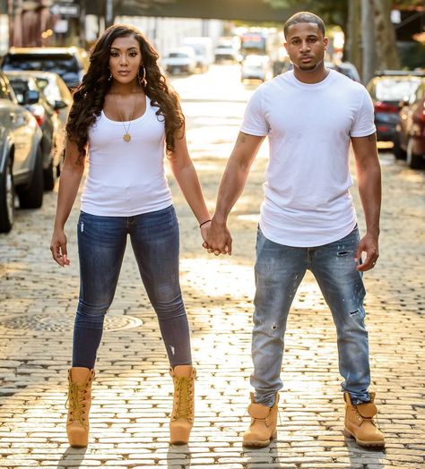 84.2k Likes, 831 Comments - Khadeen Ellis (@khadeeniam) on Instagram: “✨Mr. & Mrs. Ellis✨ . . . Just better together...👫 We want to thank YOU for making our first season…” Black Couples Photoshoot Outfit, Khadeen Ellis, Engagement Photo Shoot Outfits, Casual Couple Outfits, Cute Couple Shirts, Couples Outfits, Regular People, Anniversary Photoshoot, Black Couple