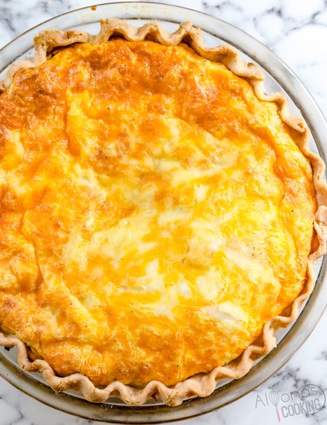 This Quiche recipe has a creamy and rich egg custard filling baked in a pie crust shell! Such a fluffy, light, and flavorful egg pie! #recipe #cheese #crust #ham #egg #sausage #easy #breakfast Custard Baked, Easy Quiche Recipe, No Heavy Cream, Best Pecan Pie Recipe, Tomato Pie Recipe, Egg Pie, Best Pecan Pie, Easy Quiche, Breakfast Slider