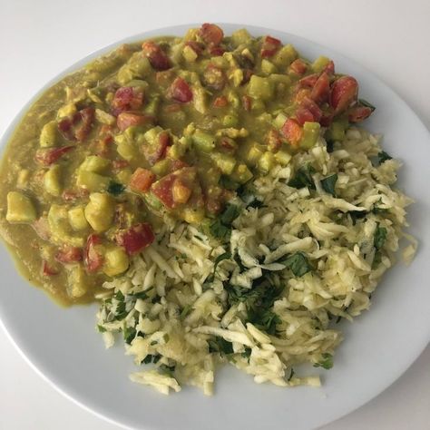 Raw Vegan Curry, Chilli Dishes, High Raw Vegan, Raw Vegan Pasta, Raw Veganism, Body Kindness, Raw Dinner, Raw Vegan Recipes Easy, Raw Vegan Dinners