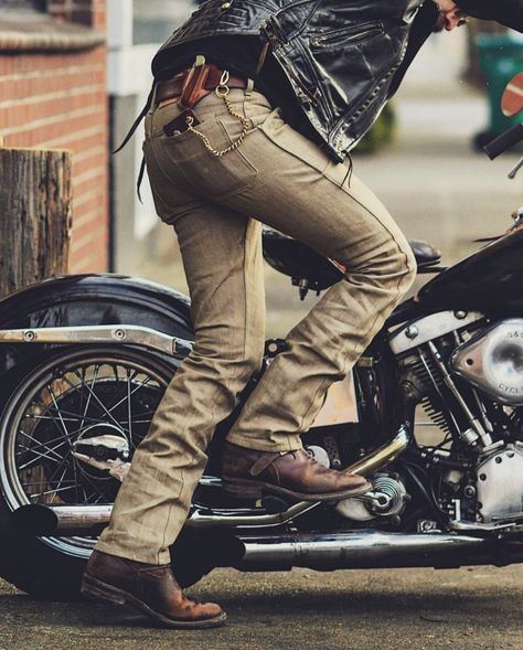 THE ORIGINAL VAGABOND Motorcycle Outfit For Men, Biker Outfit Men, Rugged Men Style, Motorcycle Cowboy, Motorcycle Fashion Men, Biker Style Men, Bikers Outfit, Mens Biker Style, Biker Wear