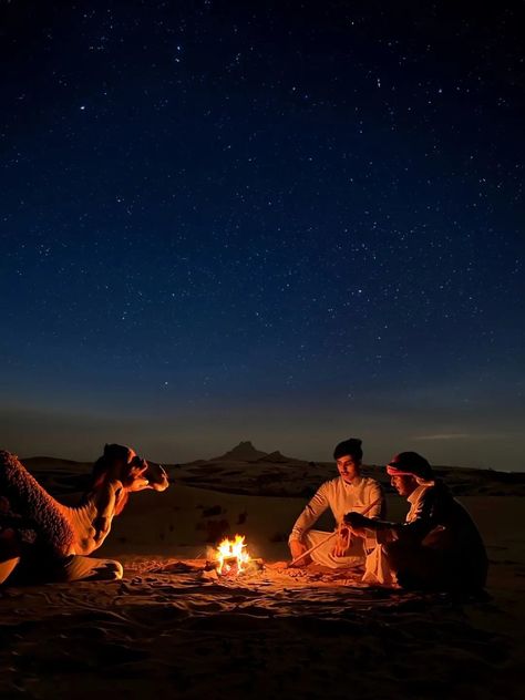 Saudi Desert Aesthetic, Arabian Desert Aesthetic, Arabic Night, Sunset Gif, Arabian Nights Aesthetic, Distant Love, Saudi Men, Desert Aesthetic, Arabian Night