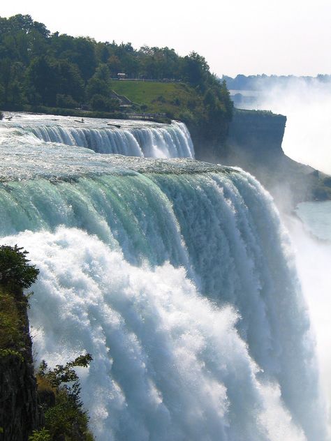 Niagara Waterfall, Niagara Falls Pictures, Niagara Falls Trip, Rainbow Waterfall, Niagara Falls New York, Niagara Falls Canada, Waterfall Photography, Les Cascades, Fall Pictures