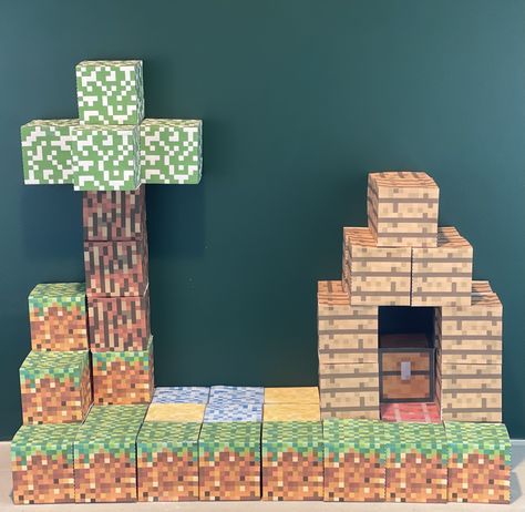 Real Life 3D Minecraft Blocks - Instant Download - Full Set Surprise Minecraft, Minecraft Box, Minecraft Halloween, Trunker Treat Ideas, Minecraft Printables, Minecraft Blocks, Paper Party Decorations, Diy Minecraft, Minecraft Room