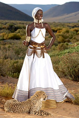 African-Bride Winter Mode Outfits, South African Weddings, African Bride, Skirts Summer, Afrikaanse Mode, African Wedding Dress, Winter Fashion Outfits Casual, African Inspired Fashion, Traditional Wedding Dresses