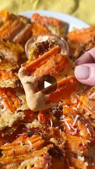 Smashed Parmesan Carrots, Keto Danish, Carrot Snacks, Carrot Chips, Ranch Seasoning Mix, Veggie Snacks, Healthy Vegetable Recipes, Happy Cooking, Veggie Delight