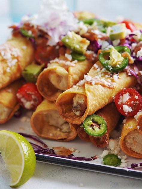 Crispy Taquitos, Muy Delish, Pork Side Dishes, Authentic Tacos, Mexican Lunch, Slaw For Fish Tacos, Baked Taquitos, Vegetable Tacos, Beef Chorizo