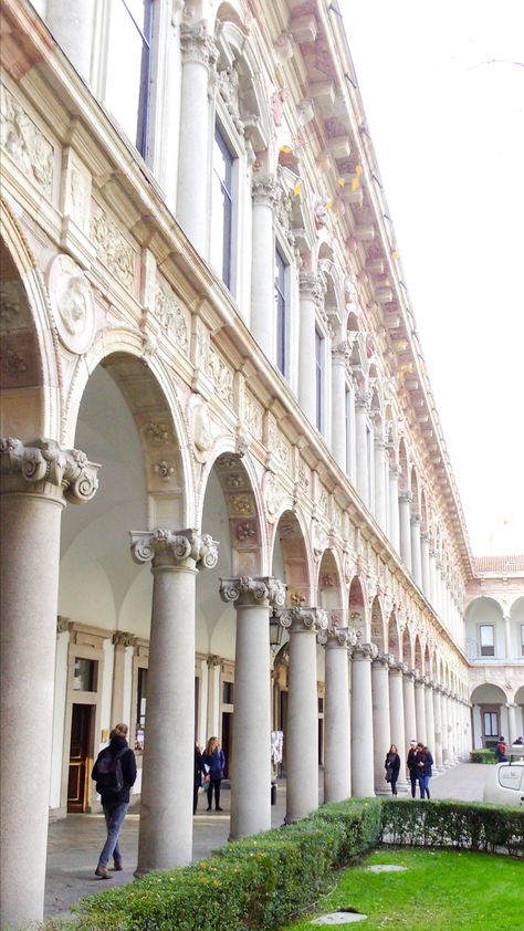 University Of Milan Italy, University Of Italy, Milan University Aesthetic, Italy University, Milan University, Milan Wallpaper, Aesthetic Architecture, Italian Life, Uni Life