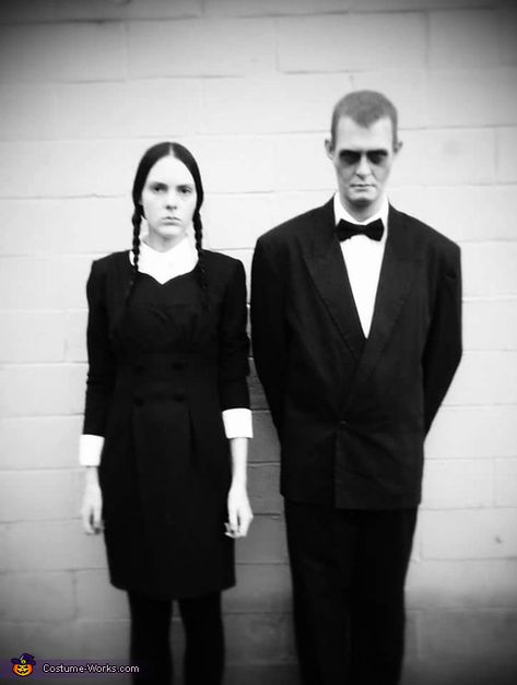 Amarie: Since I was 9 years old, everyone called me Wednesday from the Addams family. This Halloween, I was in a thrift store when i came across this black dress. I... Lurch Halloween Costume, Family Costumes Diy, Wednesday Costume, Costumes For Couples, Addams Family Costumes, Costume Works, The Addams Family, Last Minute Halloween Costumes, Diy Valentine