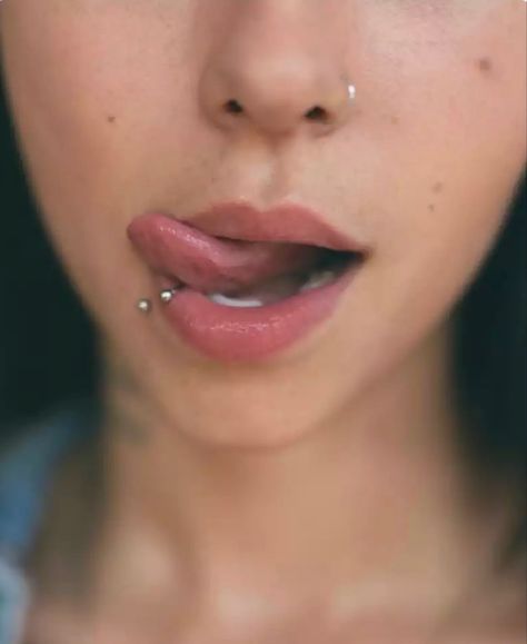 Nose And Lip Piercing Together, Lower Lip Piercing Side, Female Lip Piercing, One Lip Piercing, Side Labret Lip Piercing, Lip And Nose Piercing Together, Lips Percinings, Lip Percinings, Nose And Lip Piercing