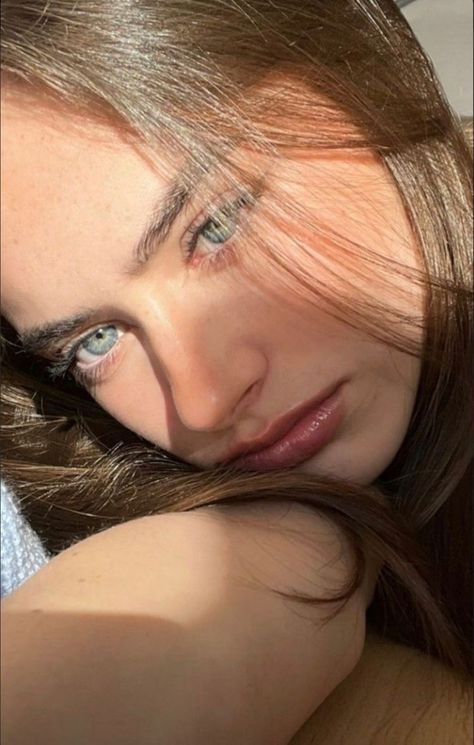 Olivia Christie, Long Beautiful Hair, Brown Hair Green Eyes, Long Hair Hairstyles, Nose Job, Long Hair Girl, Very Long Hair, Hair Tutorials, Beautiful Long Hair