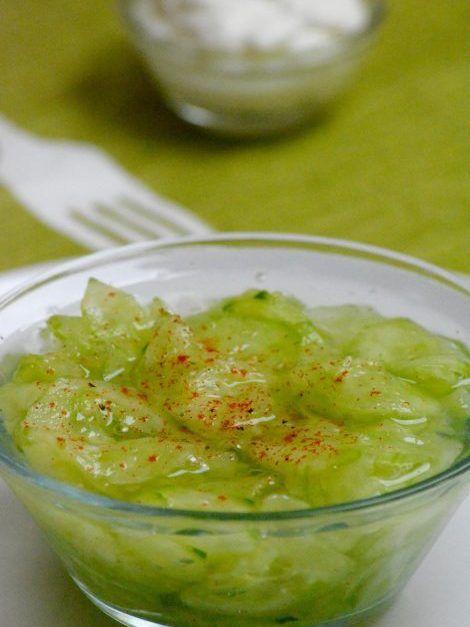 Hungarian Cucumber Salad, Tarragon Recipes, Cucumber Salad Recipe, Hungarian Cuisine, Stewed Potatoes, Cucumber Recipes Salad, Cucumber Recipes, Everyday Dishes, Hungarian Recipes