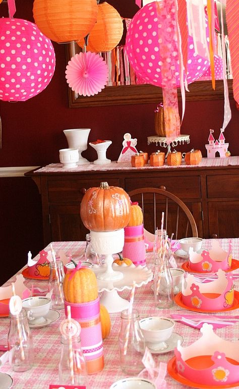 Party Printables | Party Ideas | Party Planning | Party Crafts | Party Recipes | BLOG Bird's Party: Cool Customers: Pumpkin Princess Birthday Tea Party Pumpkin Princess Party, Tea Party Banner, Orange Birthday Parties, Pumpkin Princess, Pumpkin Patch Birthday, Fall 1st Birthdays, Princess Pumpkin, Pumpkin Patch Party, Planning Party