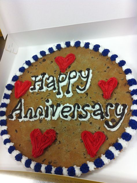 Chocolate Chip Cookie Cake - Happy Anniversary Anniversary Cookie Cake, Cookie Cake Decorations, Cookie Cake Designs, Anniversary Cookies, Chocolate Chip Cookie Cake, Cookie Cakes, Giant Cookie, Cookies Cake, Chocolate Chip Cookie