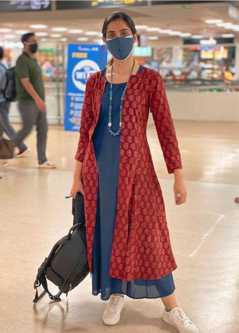 Kurtas With Jackets Women, Kurti With Overcoat For Women, Churidar With Overcoat, Ikkat Jackets For Women, Kalamkari Shrug, Overcoat Kurti Design Long, Kurti With Jacket Indian, Coti Style Kurti, Jacket Kurti Designs