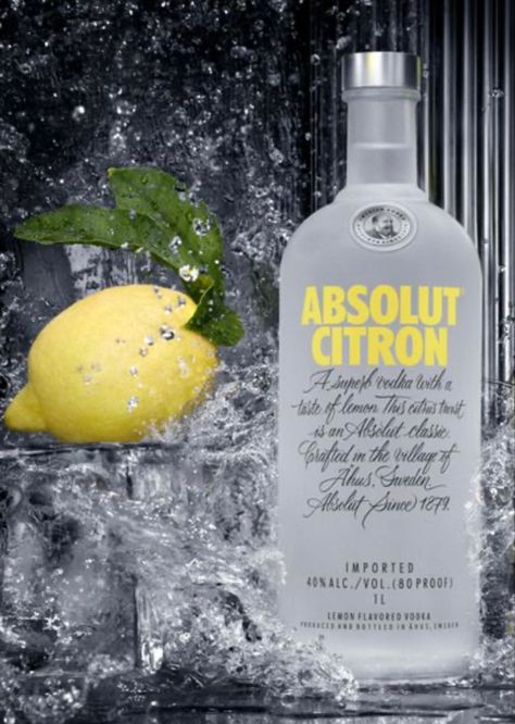 Drinks Com Vodka, Absolut Citron, Lemon Vodka, Absolut Vodka, Flavored Vodka, Bar Cart, Vodka Bottle, Rose Wine, All Natural