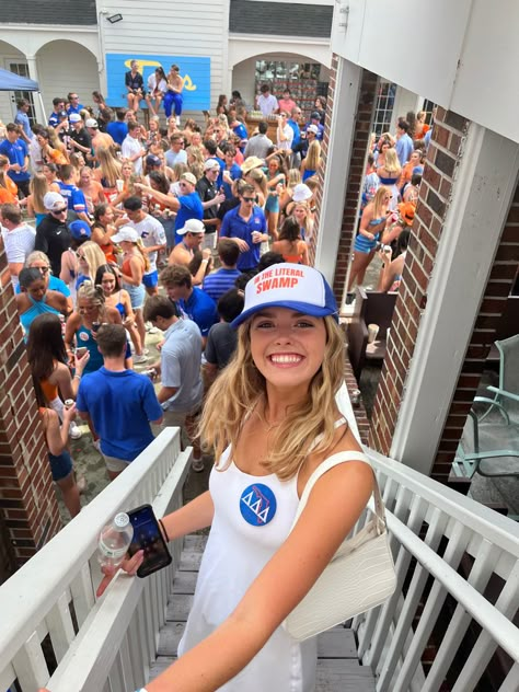 Uf Acceptance, Uf Gameday Outfit, University Of Florida Aesthetic, Uf Tailgate, Uf Game Day, Uf Outfits, College Plan, Sorority Aesthetic, Gameday Fits