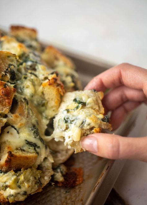 Spinach Artichoke Bread - Spinach Artichoke Pull-Apart Bread Spinach Artichoke Bread, Artichoke Bread, Most Pinned Recipes, Cheese Spinach, Christmas Bread, Bread Appetizers, Pull Apart Bread, Spinach Artichoke Dip, Artichoke Dip