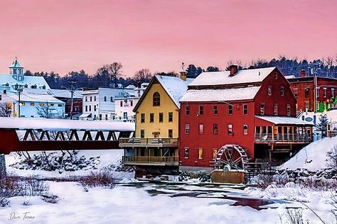 Peterborough New Hampshire, Best Towns In New Hampshire, Littleton New Hampshire, Wolfeboro New Hampshire, Lake Sunapee New Hampshire, Franconia Notch, White Mountain National Forest, Riverside Drive, Lake Champlain