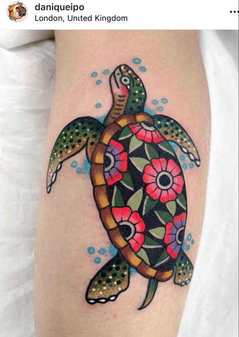 Traditional Style Ocean Tattoo, Traditional Sealife Tattoo, Neo Traditional Aquatic Tattoo, Traditional Turtle Tattoo Design, Traditional Tattoos Sea Creatures, Sea Turtle Traditional Tattoo, American Traditional Sea Turtle Tattoo, Turtle Tattoo American Traditional, Neo Traditional Turtle Tattoo