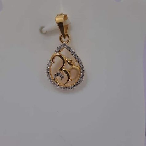 Gold & daimond om pendant Om Pendant Gold For Women, Om Locket Gold, Om Pendent, Om Locket, Pendent Designs, Ohm Jewelry, Pendent Design, Man Gold Bracelet Design, Chain Locket