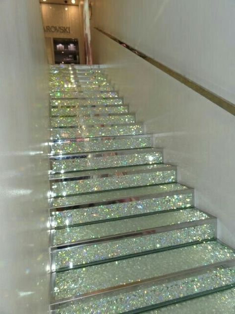 Epoxy Stairs, Resin Stairs, Boat Garage, Staircase Design Modern, Stair Stickers, Flooring For Stairs, Stairway Design, Stair Case, Cute Bedroom Decor