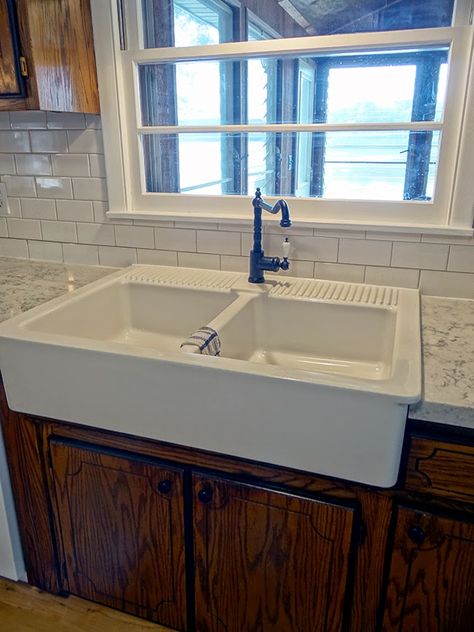 One Project at a Time - DIY Blog: Installing an Ikea Domsjo Sink in a 36" Sink Base Cabinet Ikea Farm Sink, Ikea Kitchen Sink, Kitchen Sink Decor Ideas, Ikea Farmhouse Sink, Ikea Sinks, Ikea Farmhouse, Kitchen Sink Decor, Best Kitchen Sinks, Kitchen Ikea