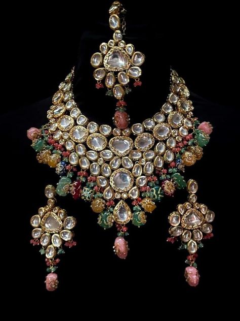 Pastel Choker Indian, Heavy Jewelry Indian Bridal, Indian Accessories Jewelry, Kundan Jewellery Bridal Choker, Bridal Jewellery Indian Royals, Indian Bridal Choker, Full Bridal Jewellery Set, Kundan Bridal Set, Bridal Choker Set