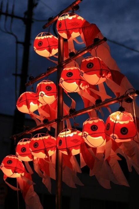 Japanese Paper Lanterns, Japanese Lanterns, Asian Inspiration, Lantern Festival, Japan Aesthetic, Japanese Restaurant, Japanese Paper, Paper Lanterns, Japanese Culture