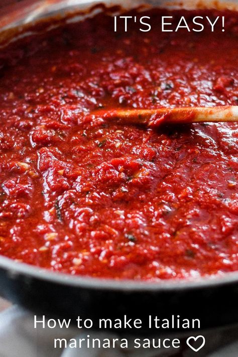 Homemade Italian Marinara Sauce, Italian Marinara Sauce, Veggie Pasta Recipes, Cannelloni Recipes, Italian Tomato Sauce, Marinara Sauce Recipe, Vegan Lasagna, Marinara Sauce Homemade, Italian Sauce