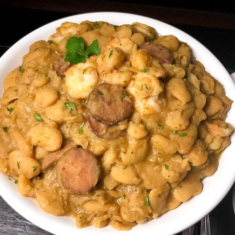 Lima Beans And Shrimp, Butter Beans And Shrimp, Shrimp And Lima Bean Soup, Butter Beans With Shrimp, Butter Beans And Sausage, Creole Butter Beans, Cajun Butter Beans Recipe, Cajun Shrimp And Sausage Rice, Boiled Peanuts Cajun