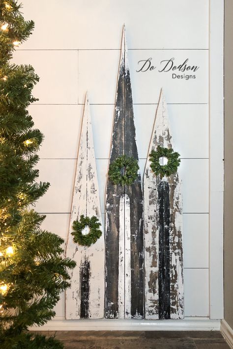 Simple Rustic Christmas Decor | Scrap Wood Churches | Do Dodson Designs Reclaimed Wood Christmas Decor, Simple Rustic Christmas Decor, Wooden Churches, Christmas Decor Rustic, Scandinavian Holidays, Wooden Trees, Rustic Christmas Decor, Christmas Wood Crafts, Navidad Diy