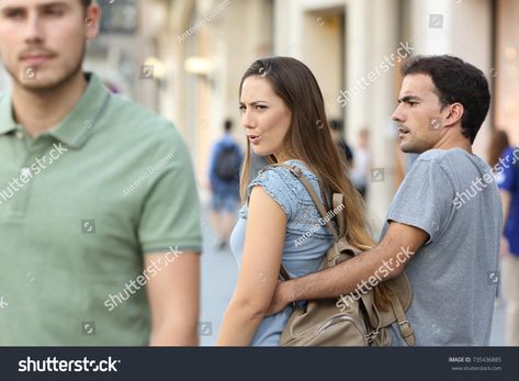 Distracted Girlfriend Drawing Poses 2 People Meme, Funny Stock Photos People, Cursed Group Images, Funny Art Poses, Funny Reference Photos, Pose References 2 People, Pose Reference 4 People, Sitting On Counter Pose, Pose Reference Funny