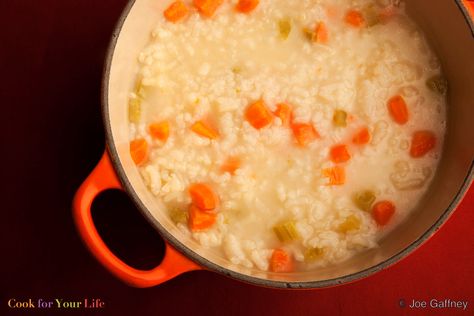 This delicious, heart-warming Arborio Rice Rice Vegetable Soup, Veggie Soups, Peanut Butter Banana Oats, Basmati Rice Recipes, Vegetables And Rice, Cheesy Chicken Broccoli, What Can I Eat, Broiled Chicken, Rice Recipes For Dinner