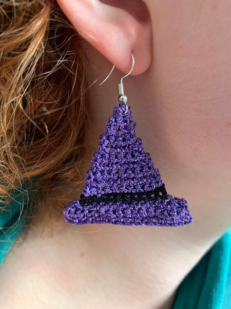 Halloween Witch Hat Earrings | Etsy Witch Hat Earrings, Halloween Witch Hat, Halloween Beads, Fabric Spray, Crochet Work, Fall Patterns, Crochet Fall, Halloween Crochet, Halloween Earrings