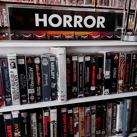 Horror Movie Fan Aesthetic, Slasher Summer, Avengers Aesthetic, Oxenfree, Jane Gray, 80s Horror, Video Store, Sabrina Spellman, Horror Lovers