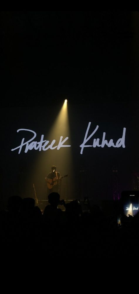 Prateek kuhad shehron ke raaz wallpaper phone Prateek Kuhad Concert Aesthetic, Prateek Kuhad Poster, Prateek Kuhad Aesthetic, Prateek Kuhad Concert, Howrah Station, Prateek Kuhad, Room Frames, Local Train, Laptop Wallpaper Desktop Wallpapers