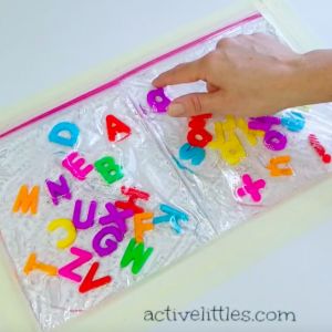 Sensory Alphabet, Sensory Writing, Letter Recognition Preschool, Kids Alphabet, Sensory Bag, Preschool Letter, Sensory Bags, Sensory Ideas, Baby Sensory Play