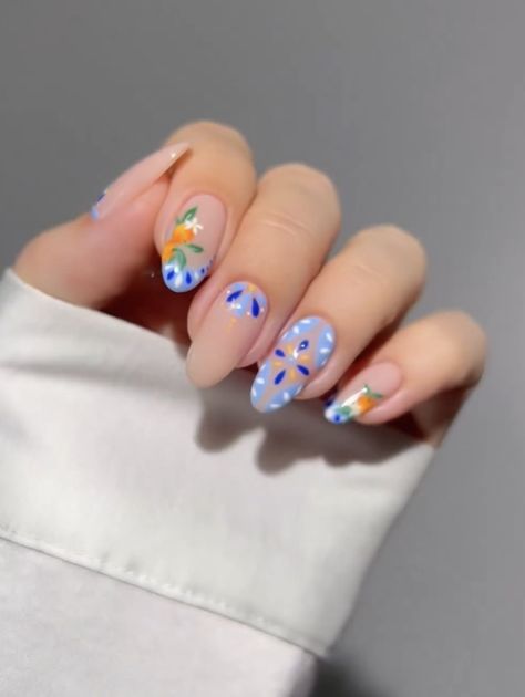 Italian Nails Trends 2024, Summer Flower Nails 2024, Spring Nails 2024 Flowers, Floral Nails 2024 Trends, Spring Floral Nails 2024, Spring Nails 2024 Butterfly, Nail Envy, Chic Nails, Diy Nails