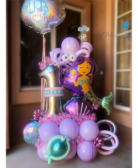 https://www.instagram.com/p/CCzyfsCHBgp/?igshid=sdkberl1gfz9 Mermaid Balloon Arrangement, Mermaid Balloon Bouquet, Mermaid Balloons, Balloon Arrangement, Birthday Bouquet, Mermaid Theme Party, Balloon Arrangements, Mermaid Decor, Mermaid Theme