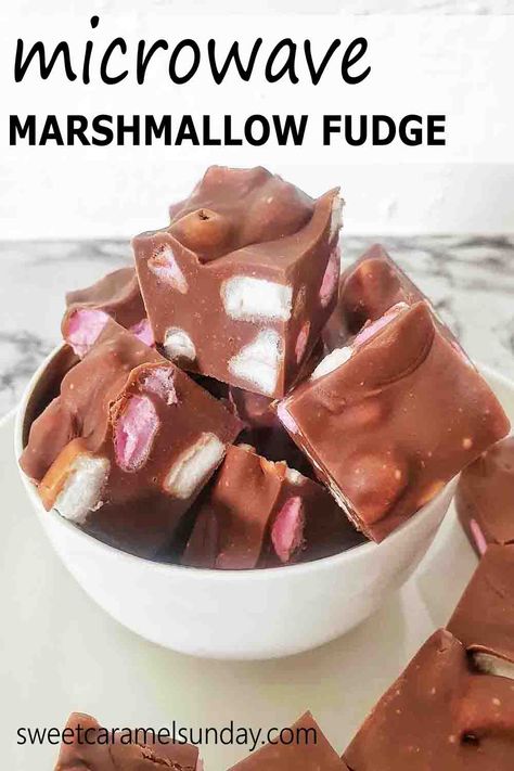 Microwave Marshmallow, Microwave Chocolate Fudge, Simple Fudge, Marshmallow Fudge, Milk Chocolate Fudge, Microwave Fudge, Marshmallow Treats, Candy Recipes Homemade, Chocolate Marshmallows