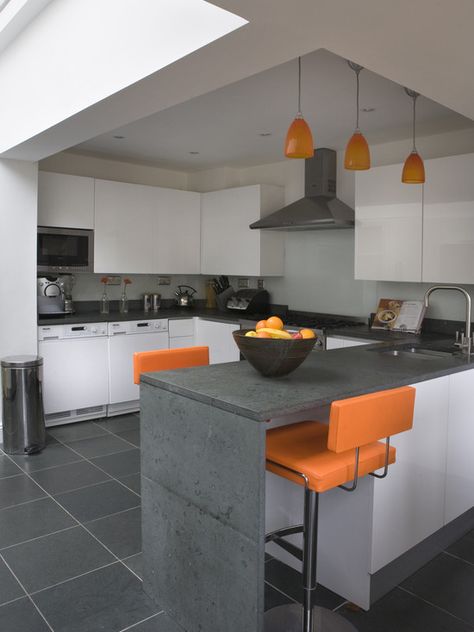 Kitchen Orange Accents Orange And Grey Kitchen Decor Ideas, Black White Orange Kitchen, Kitchen Ideas Orange, Orange And Grey Kitchen, Charcoal Gray Kitchen Cabinets, Orange Colour Kitchen Design, Orange Cabinets, Orange Kitchen Decor, Black White Kitchen