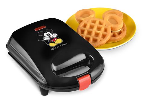 Small but Yummy Treats with the Mini Mickey Waffle Maker Cozinha Do Mickey Mouse, Mickey Waffle Maker, Mickey Mouse Waffle Maker, Casa Disney, Mickey Kitchen, Mini Waffle Maker, Mickey Mouse Kitchen, Deco Disney, Waffle Irons