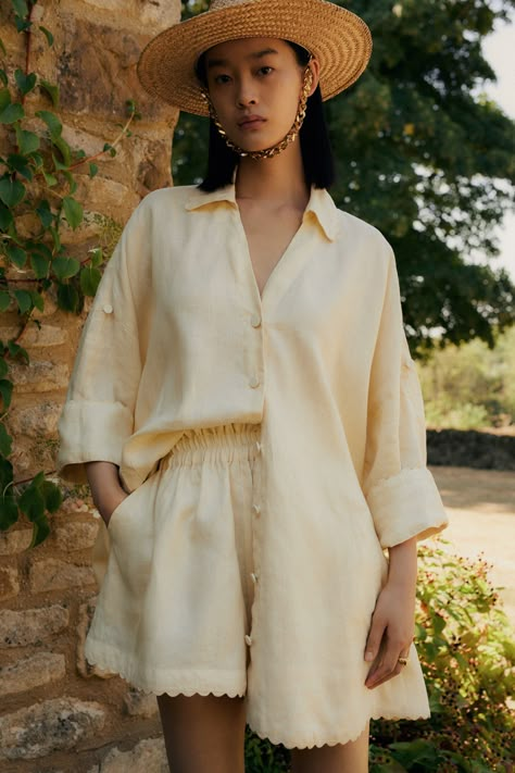 Linen Dresses Summer Chic, Lounge Wear Linen, Morton Mac, Classy Loungewear, Linen Dresses Summer, Linen Style Fashion, Post Partum Outfits, Tropical Fashion, Pajama Fashion