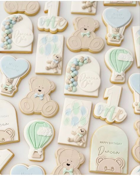 Teddy Bear Party, Pink Happy Birthday, Dessert Bar Wedding, Baby Boy Christening, Baby Shower Treats, Baby Event, 1st Birthday Cakes, Sugar Cookie Designs, Fondant Cookies