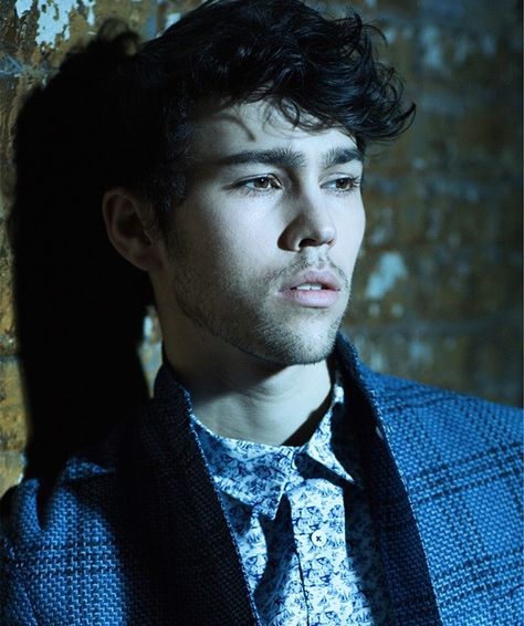 Max Schneider Max Schneider, Shane Harper, Emily Soto, Handsome Celebrities, Duggar Family, Cher Lloyd, Duchess Kate, Grace Kelly, Celebrity Couples