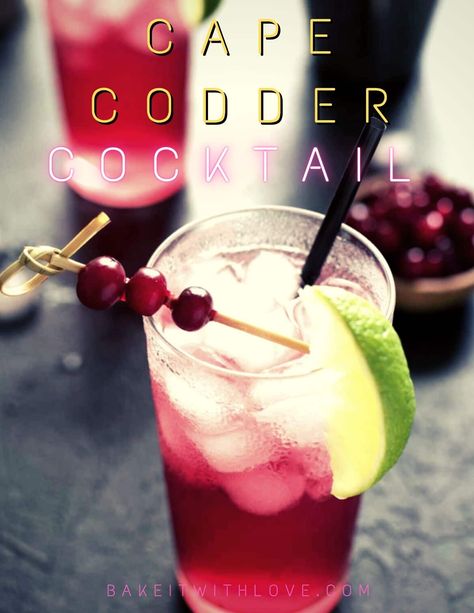 A refreshing cape codder is the perfect cocktail to enjoy any evening! Easy Vodka Cocktail, Classic Vodka Cocktails, Vodka Cranberry, Vodka Cocktails Easy, Cocktail Vodka, Cranberry Vodka, Cocktail Umbrellas, Vodka Cocktail, Drink Alcohol