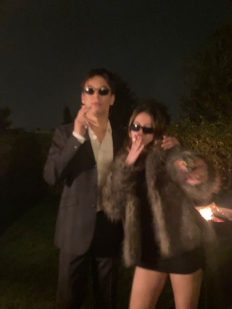 Gangsta Wife Aesthetic, Mob Couple Aesthetic, Mob Boss Aesthetic Male, Couple Costume Aesthetic, Mob Themed Birthday Party, Mafia Party Aesthetic, Maffia Theme Party, Mobster Aesthetic, Gangsta Couple