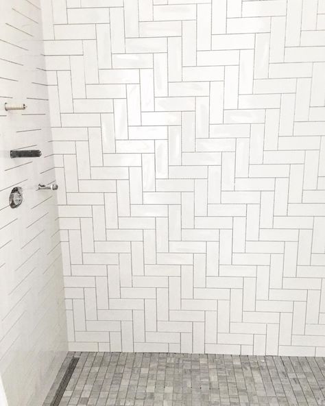 Amy Vermillion Interiors on Instagram: “Linear infinity drain and herringbone tile on the diagonal for our client's shower. There is a seat tucked in behind the other wall and a…” Straight Herringbone Shower Tile, Shower Herringbone Tile, Harringbone Tile, Herringbone Bathroom Wall, Herringbone Shower Wall, Beach House Master Bath, Straight Herringbone, Herringbone Shower Tile, Herringbone Wall Tile